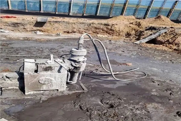红原水泡基础注浆加固